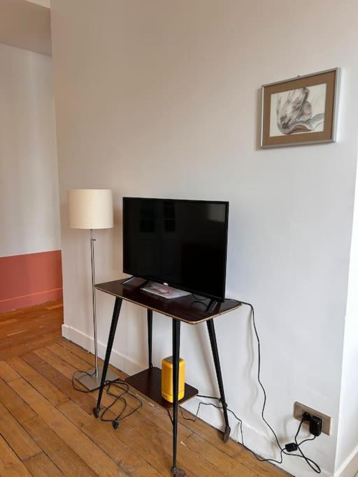Un Fabuleux Decor Pour Un Chaleureux Appartement Parijs Buitenkant foto